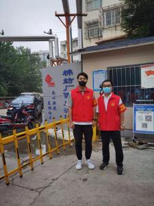 市文旅集團(tuán)一線戰(zhàn)“疫”之：“帥飛了”組合秒變“救火勇士”，“暖心”大白全心全意為居民服務(wù)